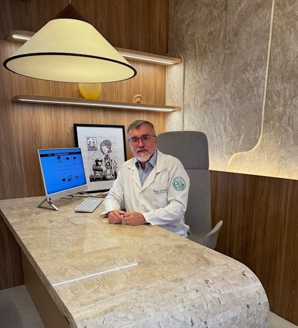 Dr. Mauro Furtado Cavalcanti