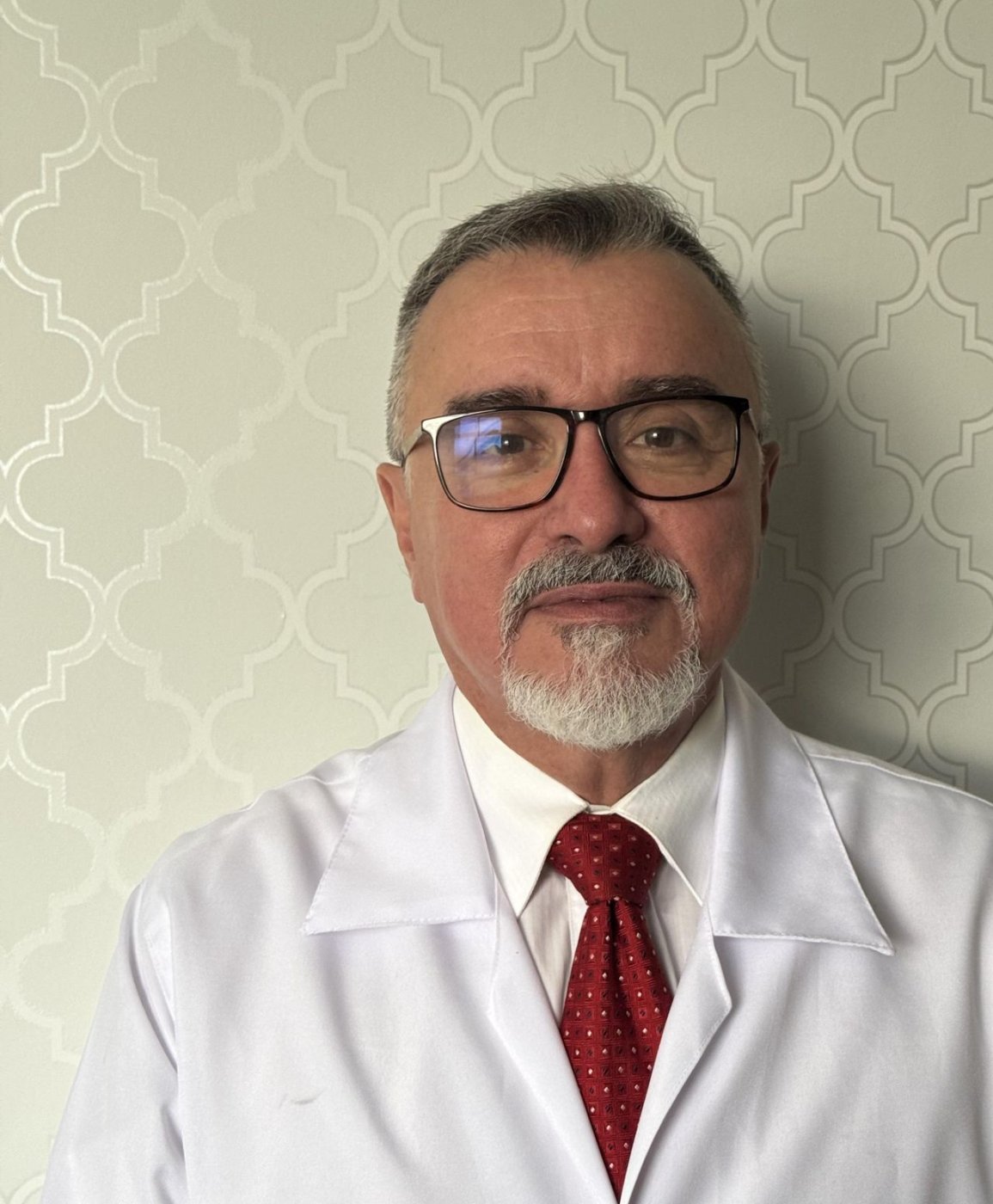 Dr. Mauro Furtado Cavalcanti