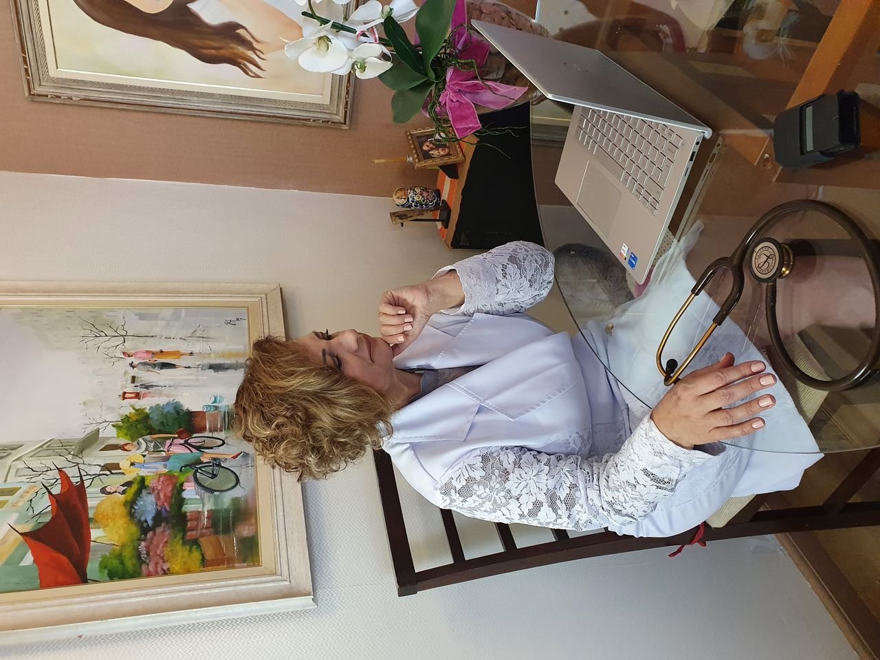 Dra. Silvia de Souza