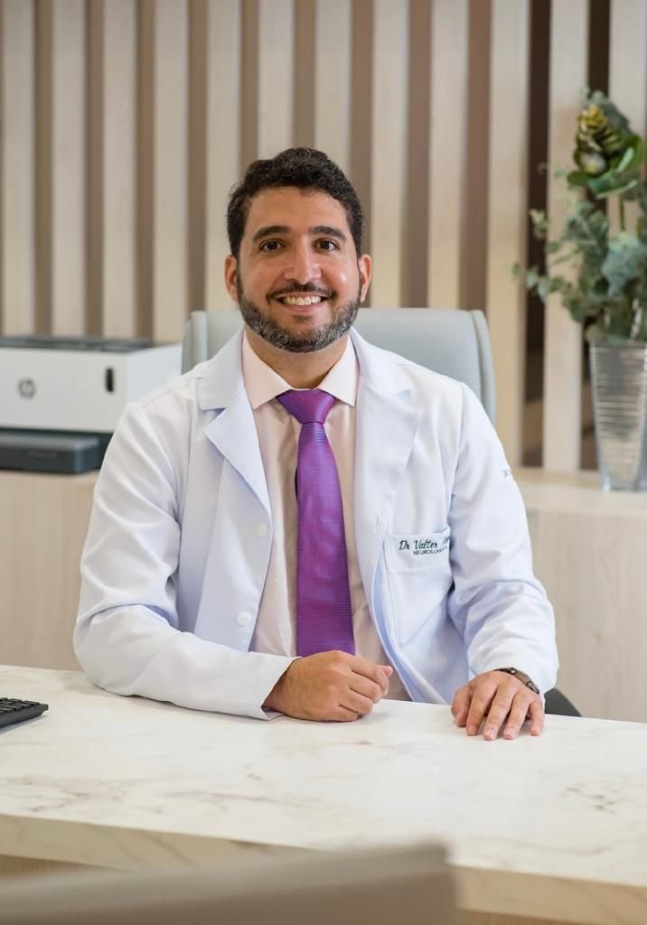 Dr. Valter Moura
