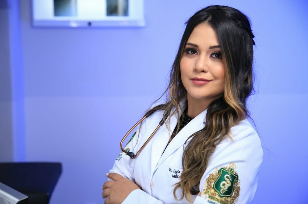 Dra. Ligia Maria Gomes De Azevedo