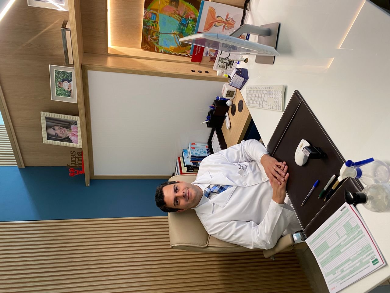 Dr. Lucas Borba