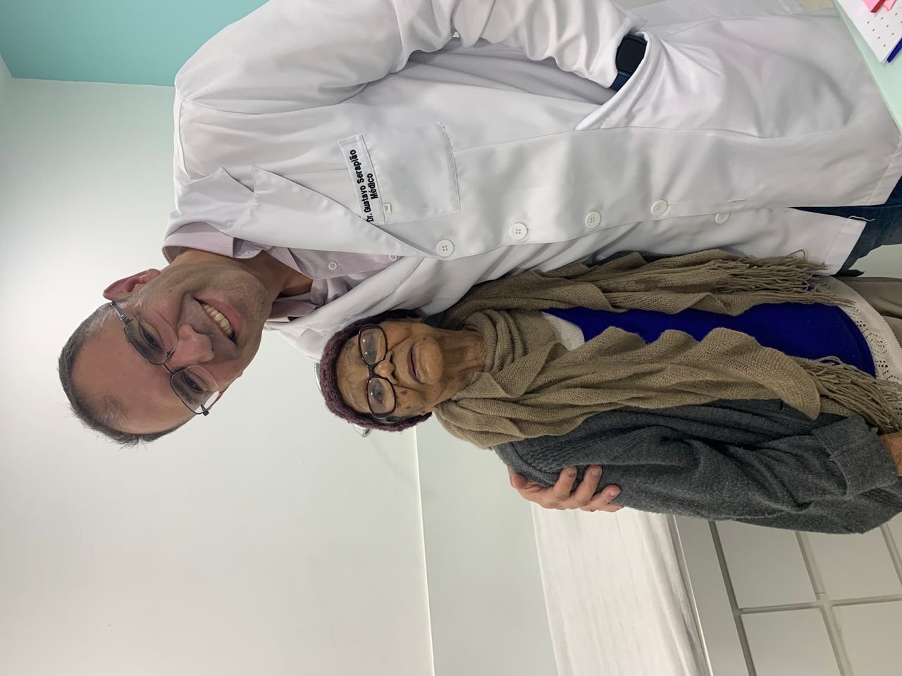 Dr. Gustavo Serapião