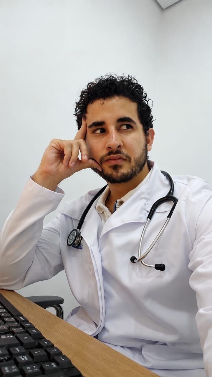 Dr. Eduardo Sonnemaker