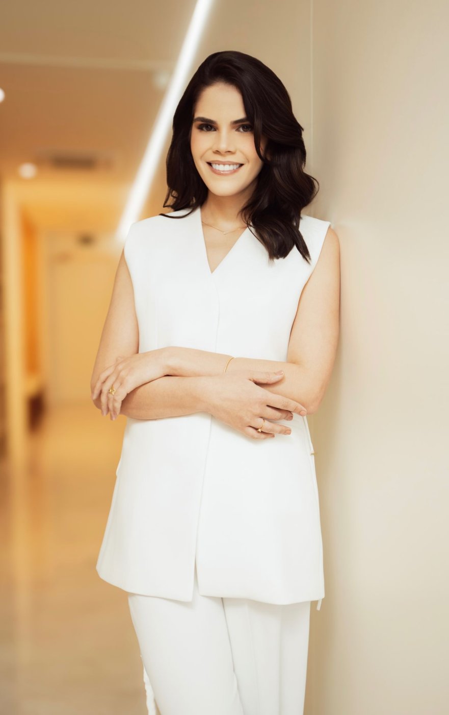 Dra. Laís Andrade