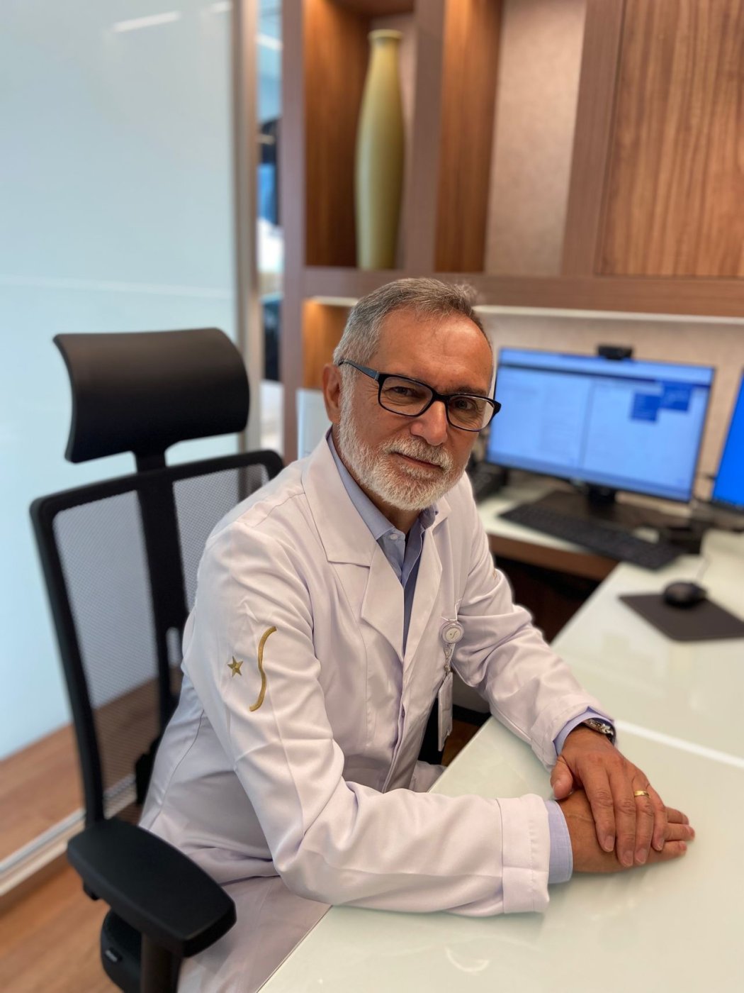 Dr. Paulo Bedê Miranda