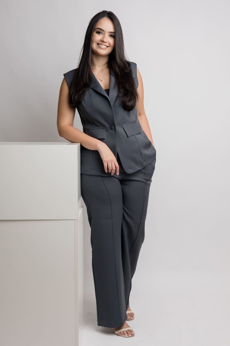 Dra. Larissa Cristina Martins Borges