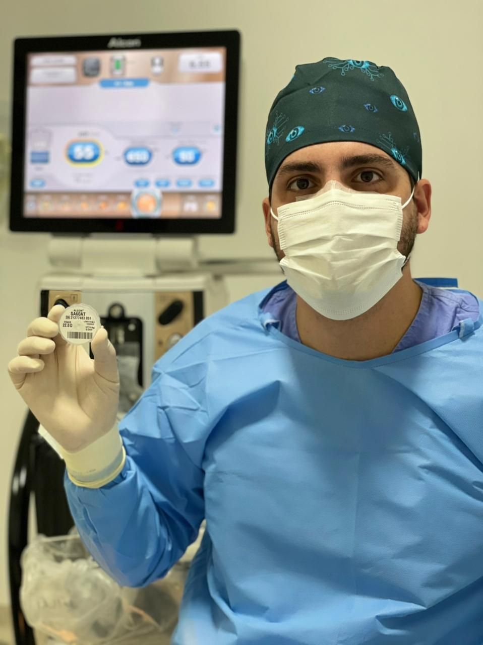 Dr. Caio Belmont