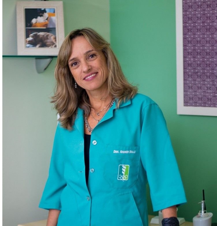 Dra. Andréa Bello