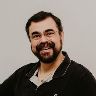Dr. Rodrigo Manoel Giovanetti