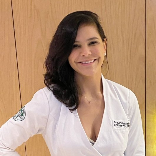 Dra. Priscilla Sarlos