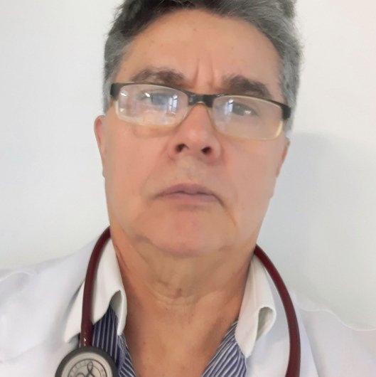 Dr. Carlos Renato Fontel de Oliveira