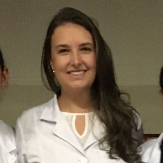 Dra. Fernanda Ávila