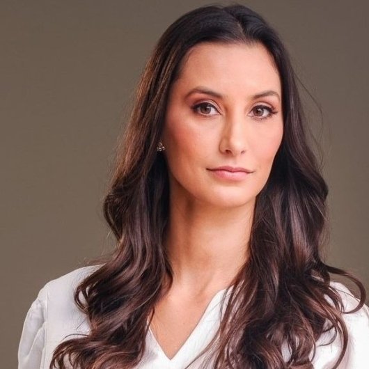 Dra. Mariana Santos