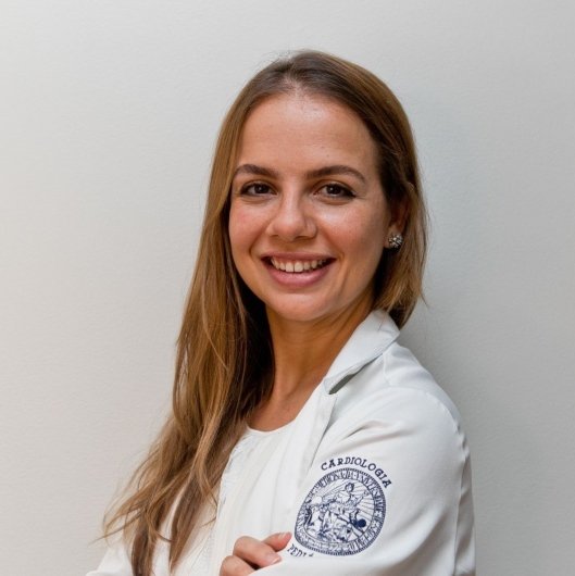 Dra. Paula Lopes Ianni