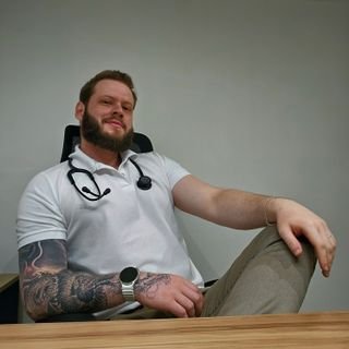 Dr. Vinícius Pereira Marques Toledo