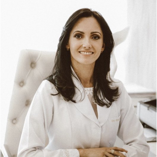 Dra. Bruna Koche