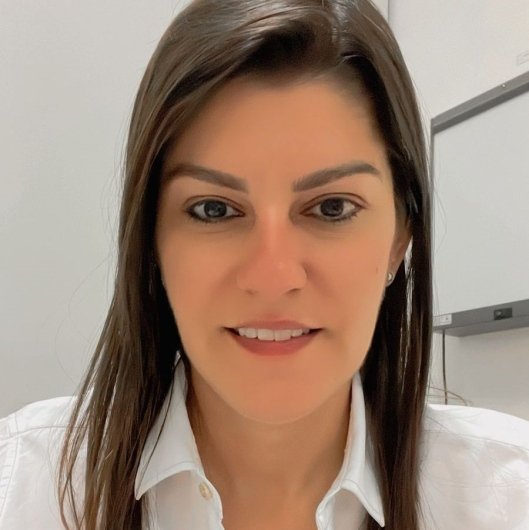 Dra. Michelle Guimarães Miranda