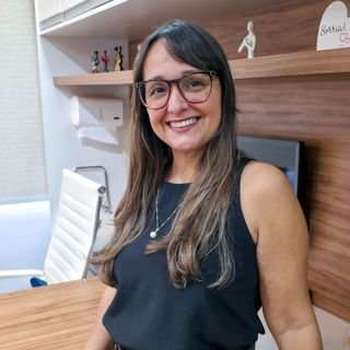 Dra. Deise Correia