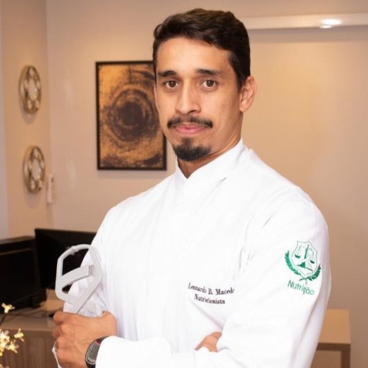 Dr. Leonardo Macedo