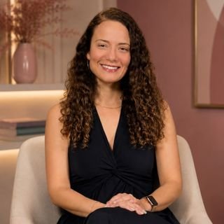 Dra. Amanda Cunha G. de Freitas