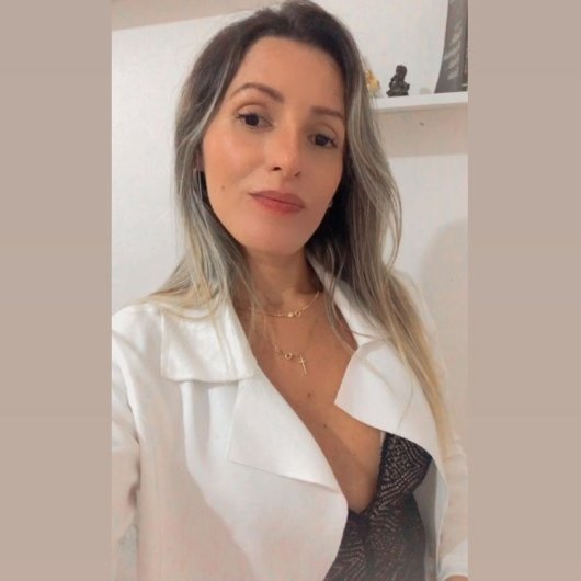 Dra. Karina Tavares