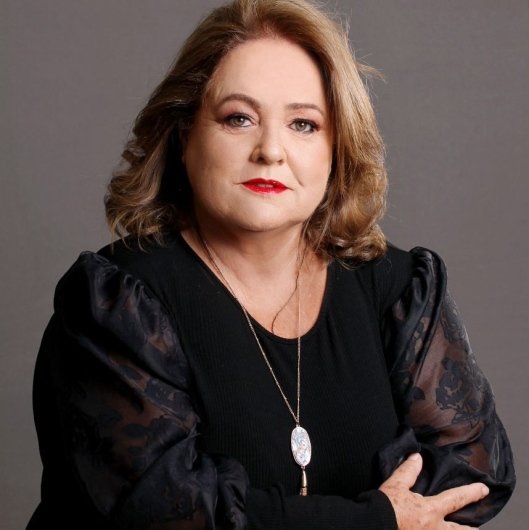 Dra. Solange Maria Nogueira