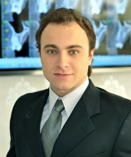 Dr. Rogério Penna