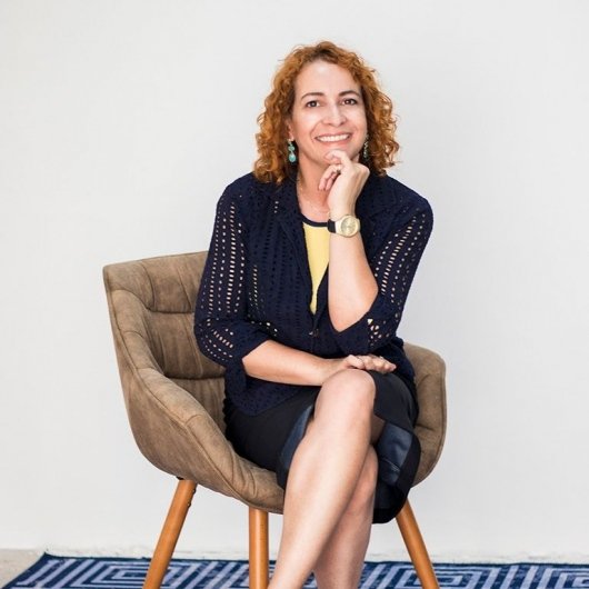 Dra. Eliane Bezerra