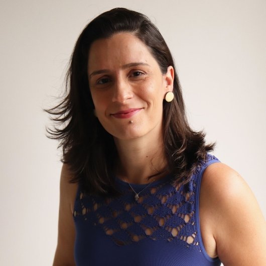 Débora Estela Massarente Pereira