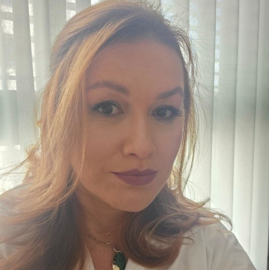 Dra. Carla Castro Campos