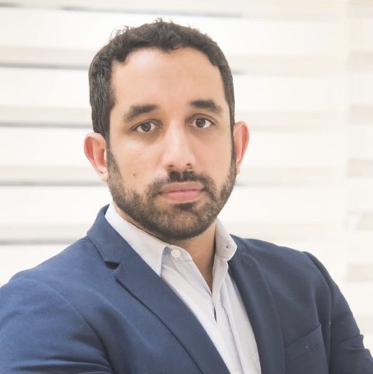Dr. Gabriel Santiago