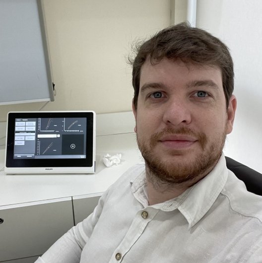 Dr. Paulo Pontremolez