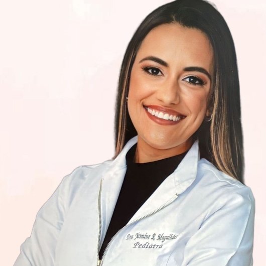 Dra. Yasmine Ribeiro Magalhães