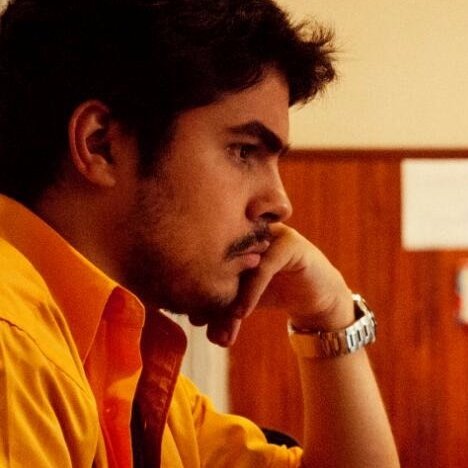 Prof. Jonathan Oliveira
