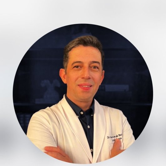Dr. Anderson De Rezende