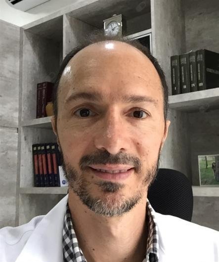 Dr. Marcelo Fenili Serra