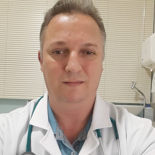 Dr. Cleyton Luiz Frosi