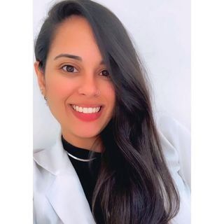 Dra. Bruna Gomes Raposo