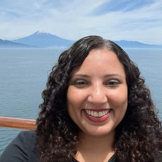 Dra. Tatiana Soares