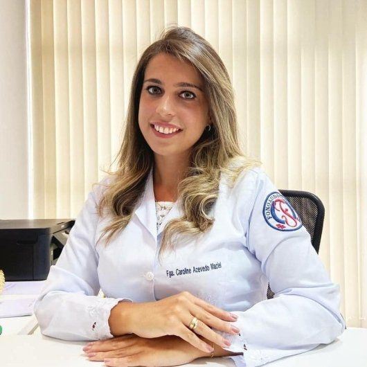 Dra. Caroline Azevedo