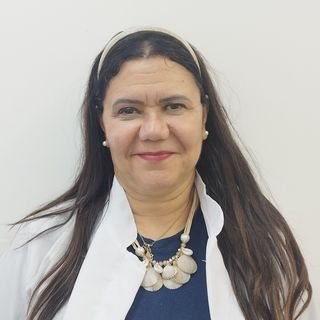 Dra. Giselia Barros de Freitas