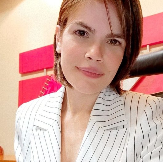 Dra. Isabela Pereira Gomes