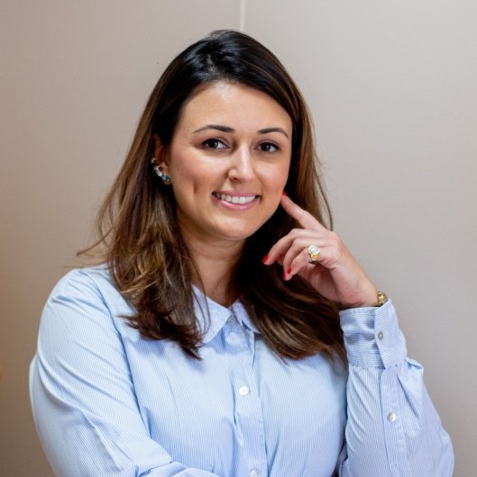 Dra. Mariana Carolina Carmo