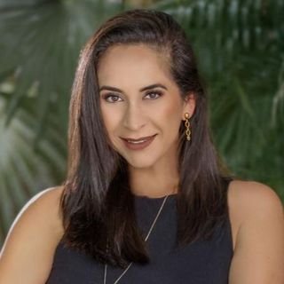 Dra. Fernanda Reis Gomes