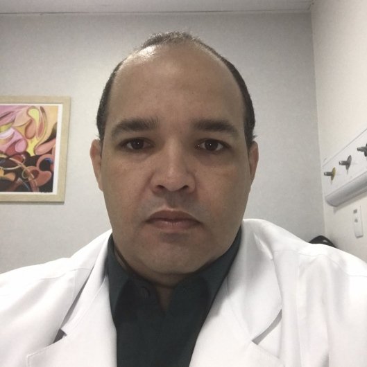 Dr. Romulo Lage de Mendonca