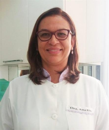 Dra. Ana Rita Medeiros