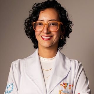 Dr. Giselli Nascimento dos Santos