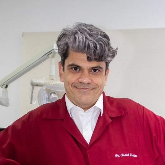 Dr. André Freitas Siqueira
