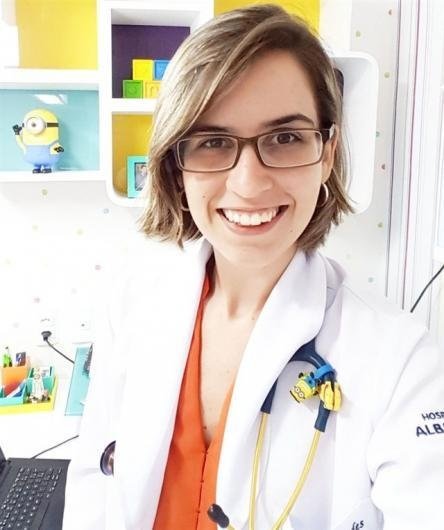 Dra. Marina Mendes